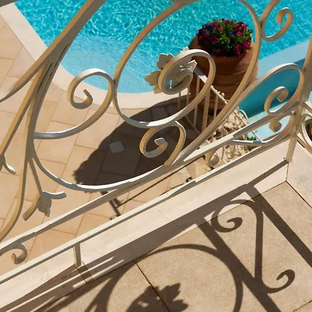Villa Grand Lefkada - 3 Bedrooms - Kaladika - Stunning Sea Views - Well Furnished *