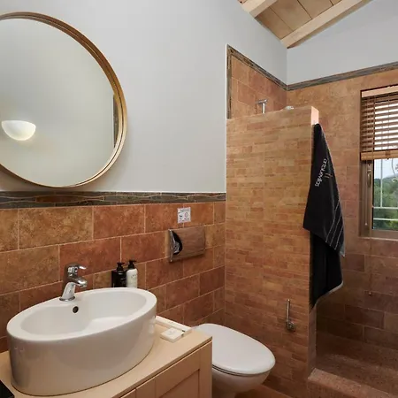 Grand Lefkada - 3 Bedrooms - Kaladika - Stunning Sea Views - Well Furnished Villa Tsoukaladhes