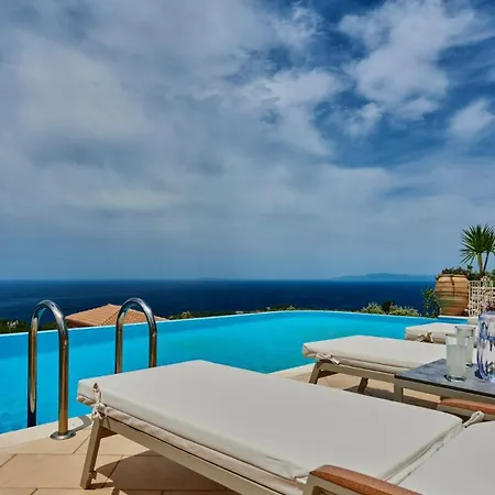 Villa Grand Lefkada - 3 Bedrooms - Kaladika - Stunning Sea Views - Well Furnished Tsoukaladhes