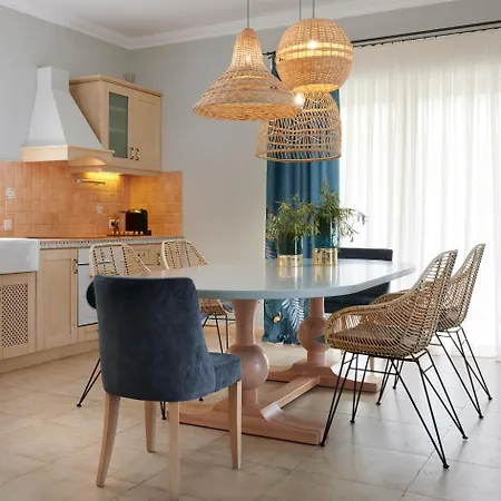 Grand Lefkada - 3 Bedrooms - Kaladika - Stunning Sea Views - Well Furnished * Tsoukaladhes